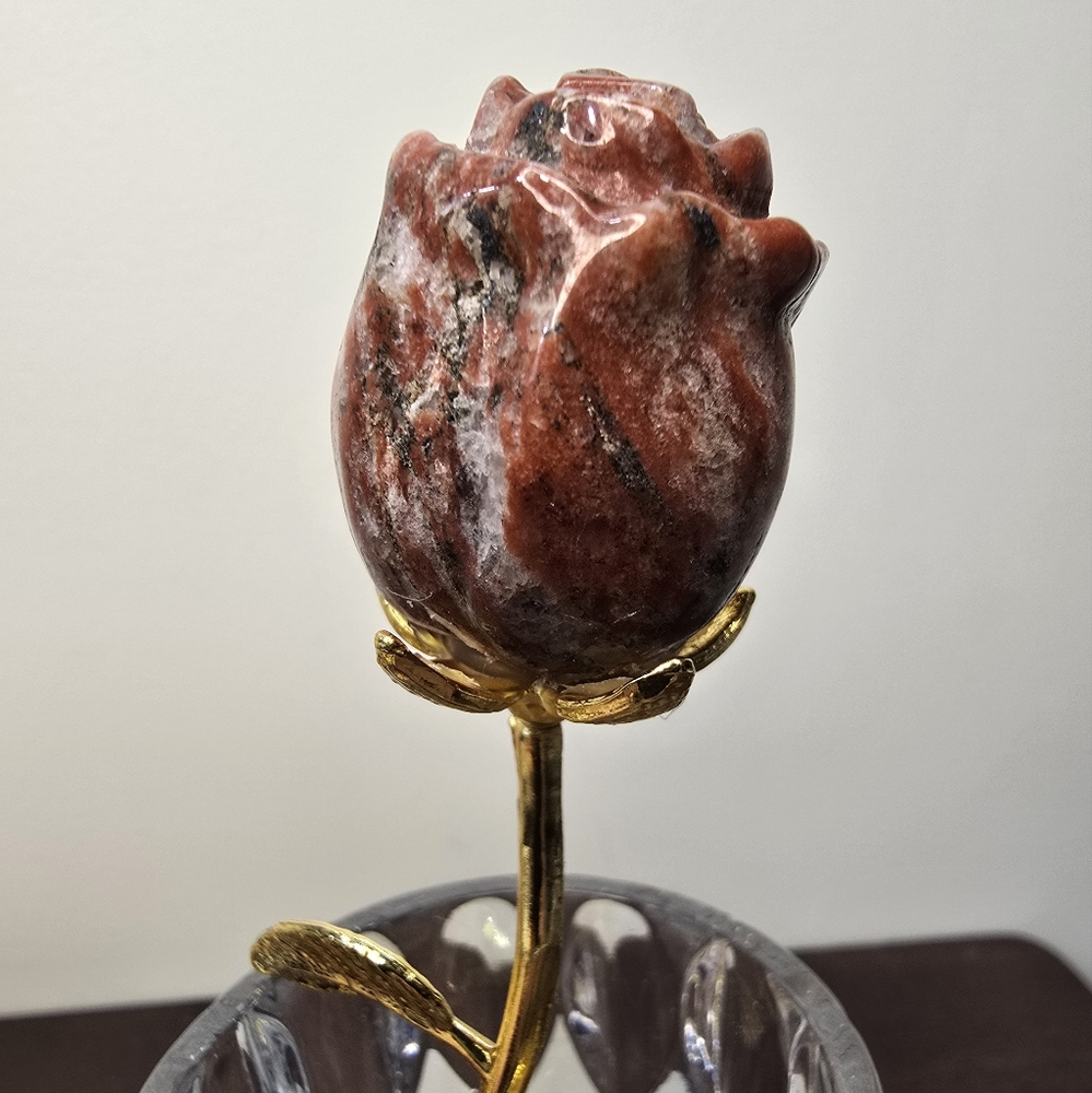 Red Sesame Stone Crystal Rose - Picture 4 of 13